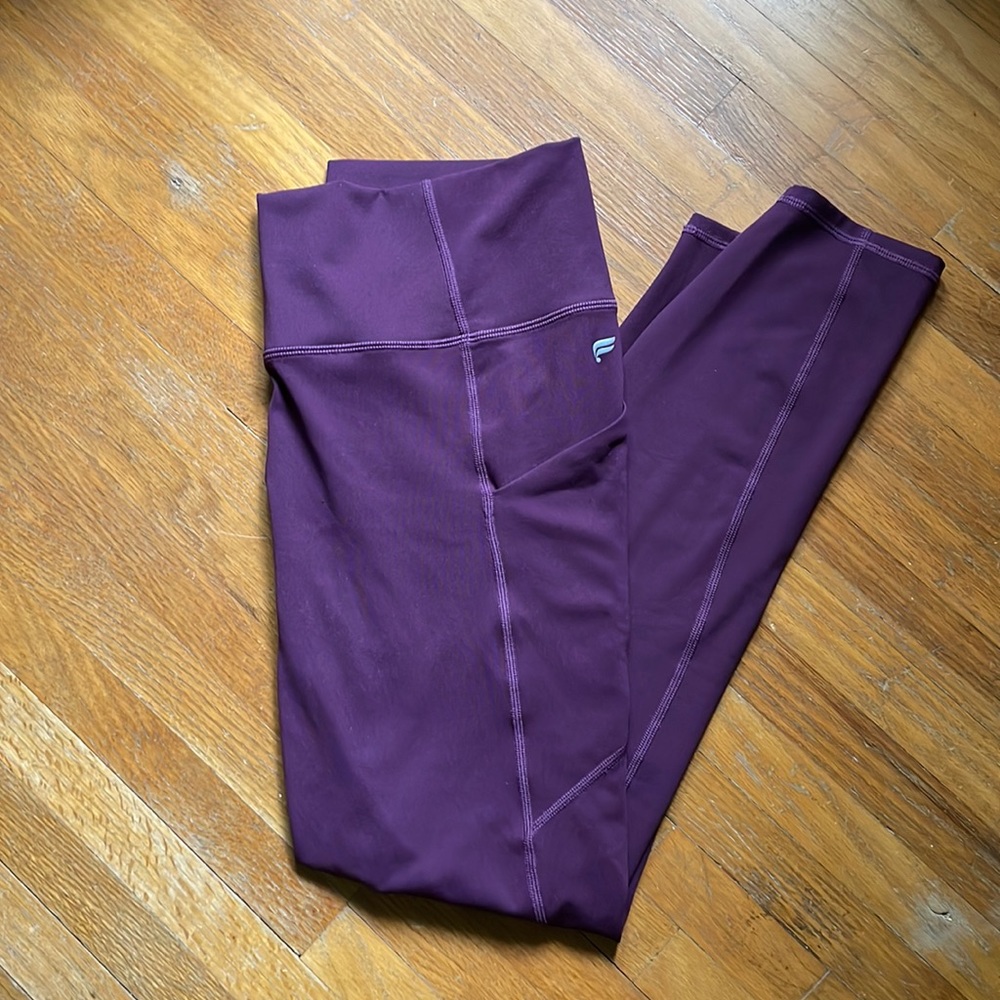 Fabletics wine colored leggings